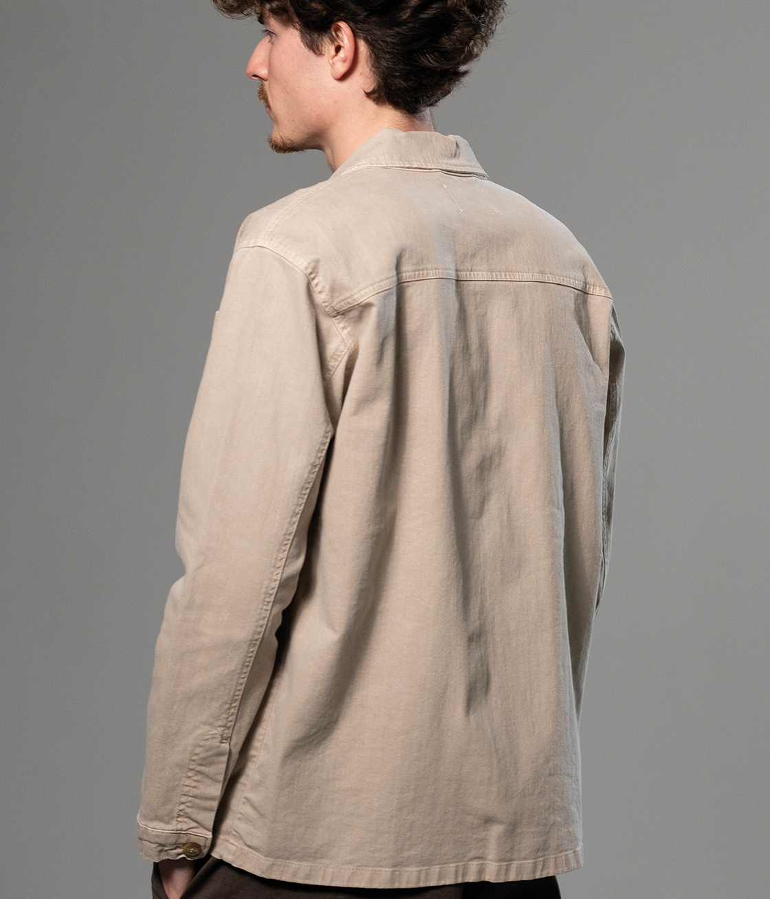 SOBRECAMISA WORKER